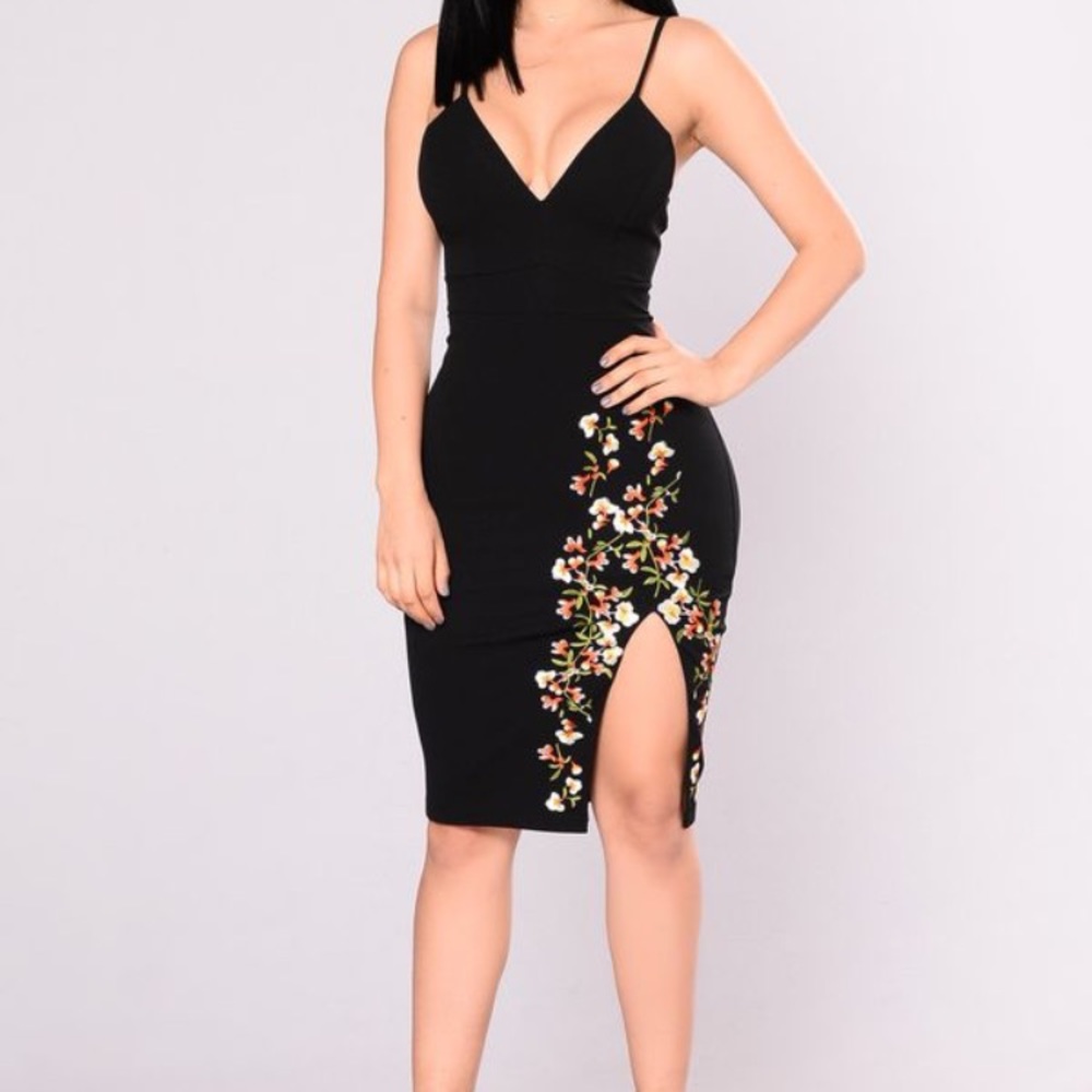 Size Medium Fashion Nova Dress